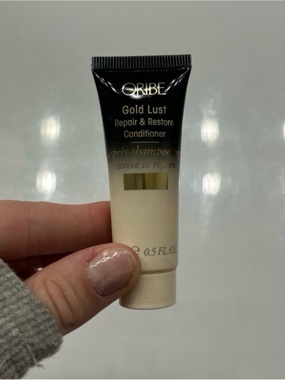 Oribe Gold Lust Repair & Restore Conditioner Travel Size 15 ML (Ready To Ship)